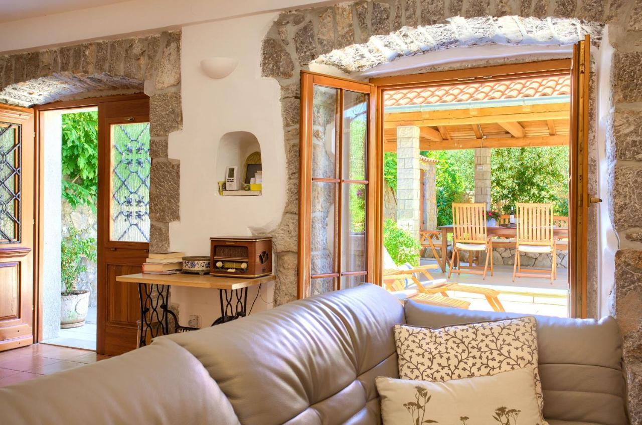 Holiday Home Lavanda Kornić Екстериор снимка