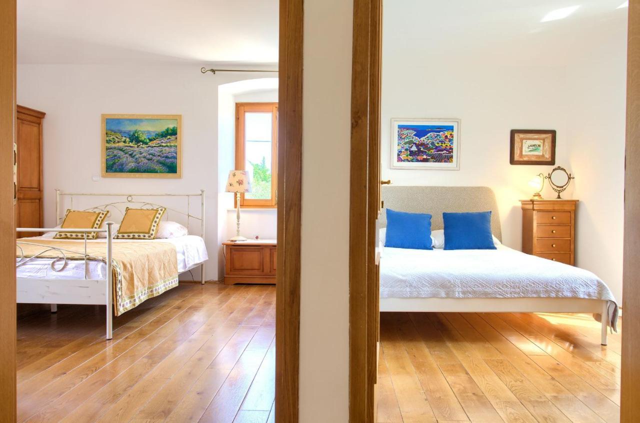 Holiday Home Lavanda Kornić Екстериор снимка