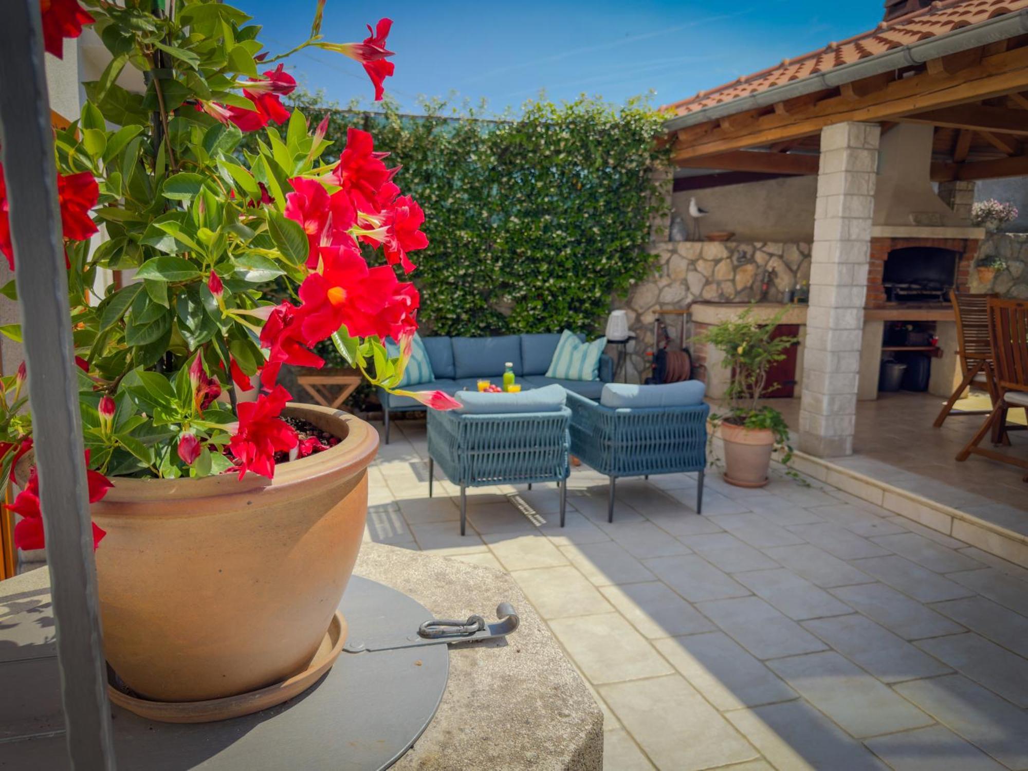 Holiday Home Lavanda Kornić Екстериор снимка